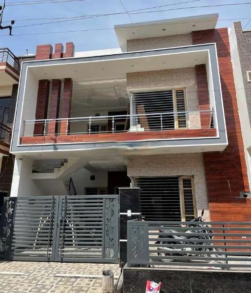 4 BHK Villa