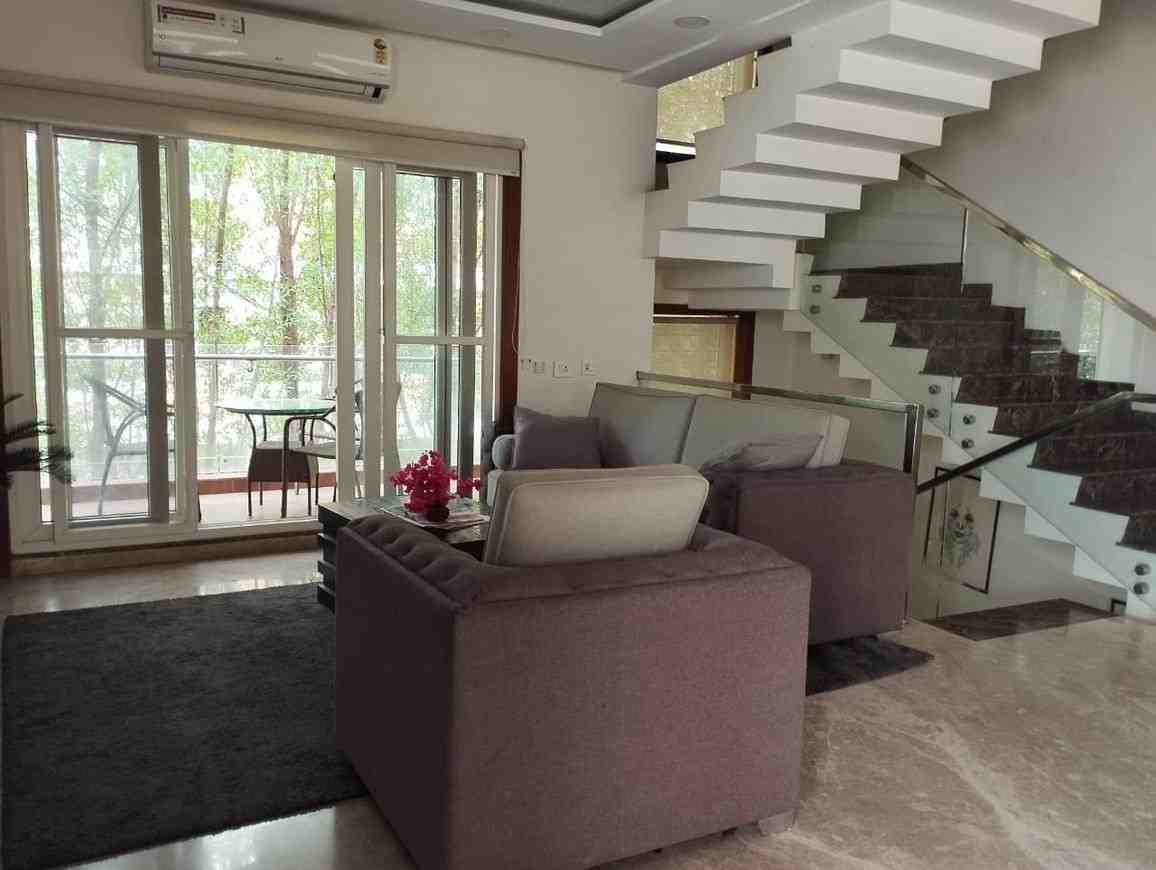 5 BHK Villa