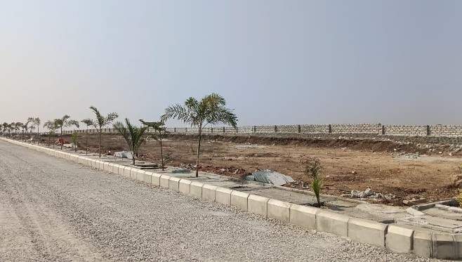 160 Sq.Yd Residential Plot for Sale in Boduppal