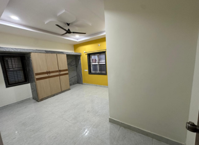 3 BHK 2200 sq-ft villa for rent in Yapral